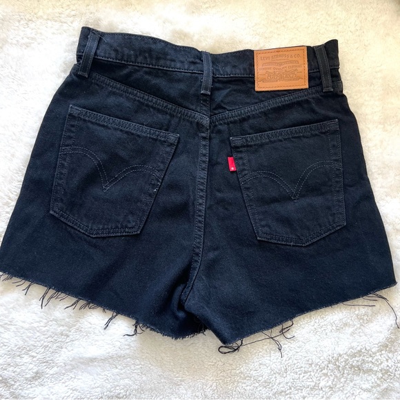 LEVI'S Ribcage Studded Rhinestone High Rise Jean Cut Off Shorts Black Size 26 - Picture 4 of 11